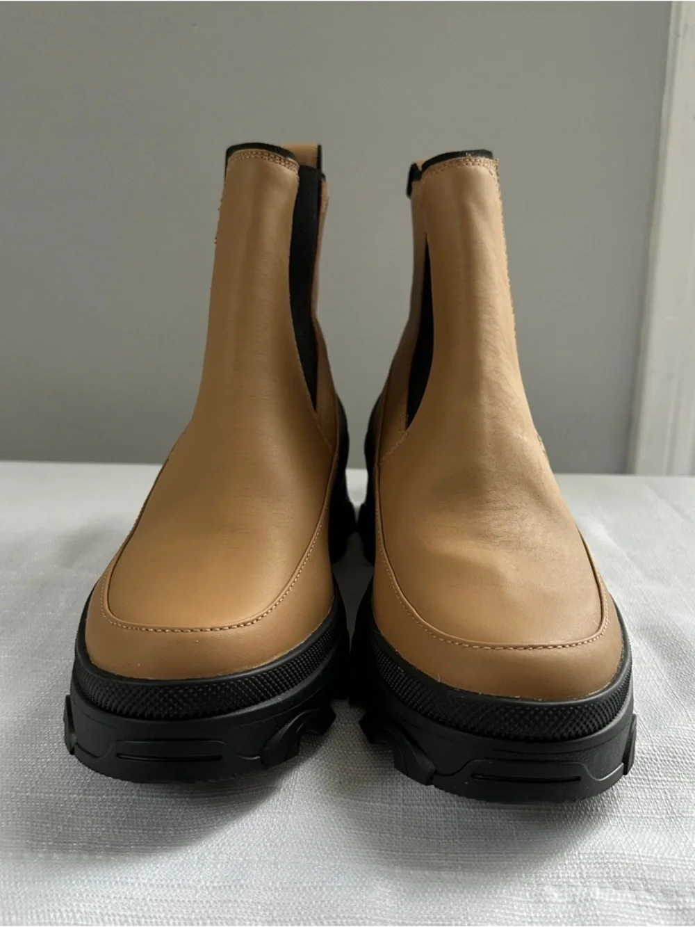 SOREL Brex Platform Chelsea Boot Women’s 9.5 US Tawny Buff Tan Waterproof Rain